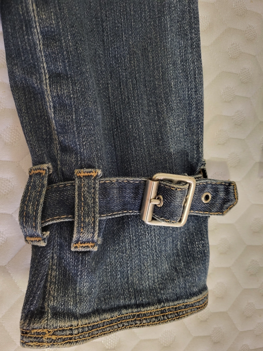 Burberry Faded Blue Slim Denim Jacket Buckled Strap Detail On Cuffs Western Bike - Picture 7 of 12